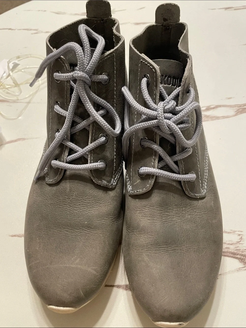 KODIAC CANADA women’s Grey oiled Boots Nubuck Leather Sz 9.5